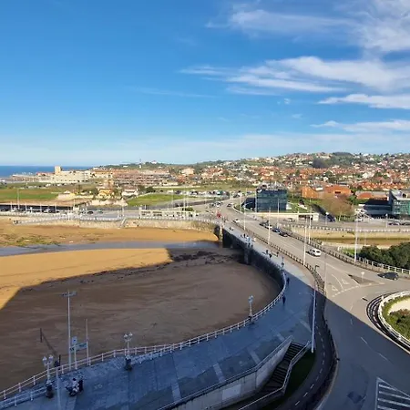 Espectacular piso 1ª Linea de Playa Apartment Gijon