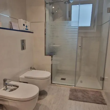 Espectacular piso 1ª Linea de Playa 4* Gijon