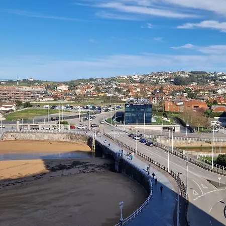דירה Espectacular Piso 1ª Linea De Playa גיחון